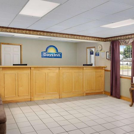 Days Inn By Wyndham Lake City I-75 Exterior foto